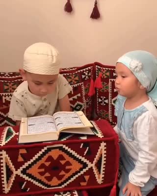کودکان عاشق قرآن
